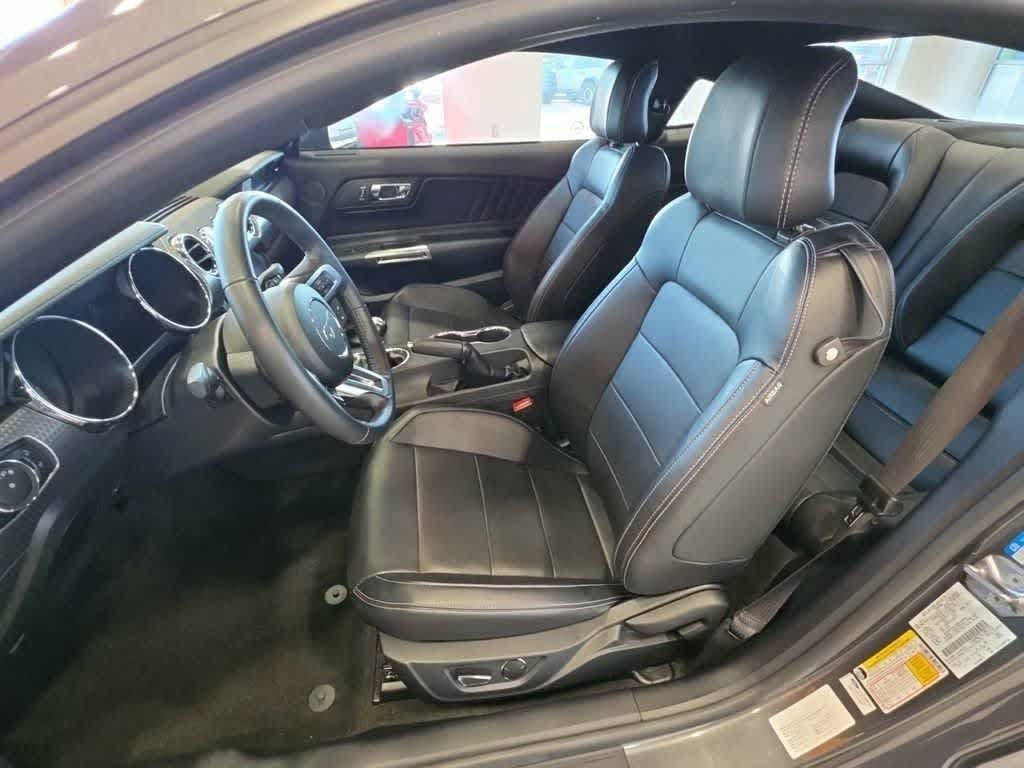 Used 2016 Ford Mustang GT Premium w/ GT Performance Package RWD image 14
