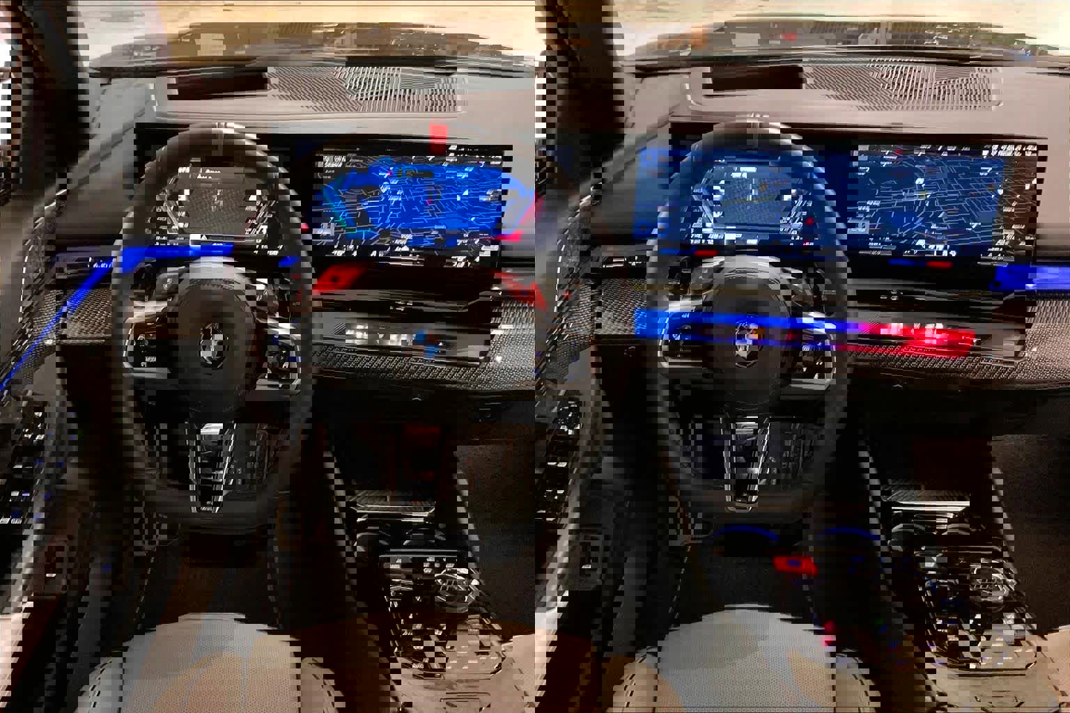 Used 2026 BMW M5 w/ Carbon Package image 5