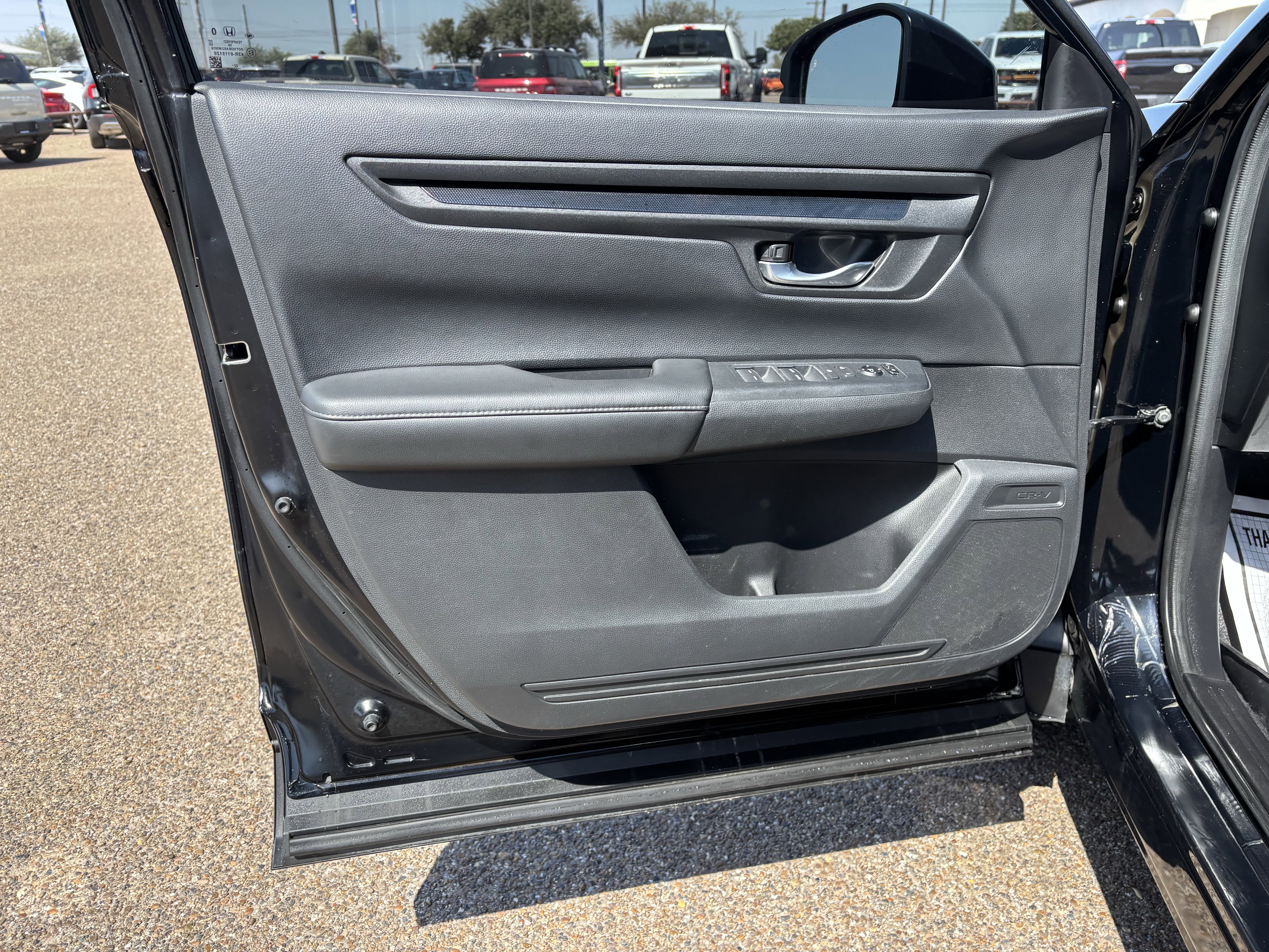 Used 2023 Honda CR-V EX image 9
