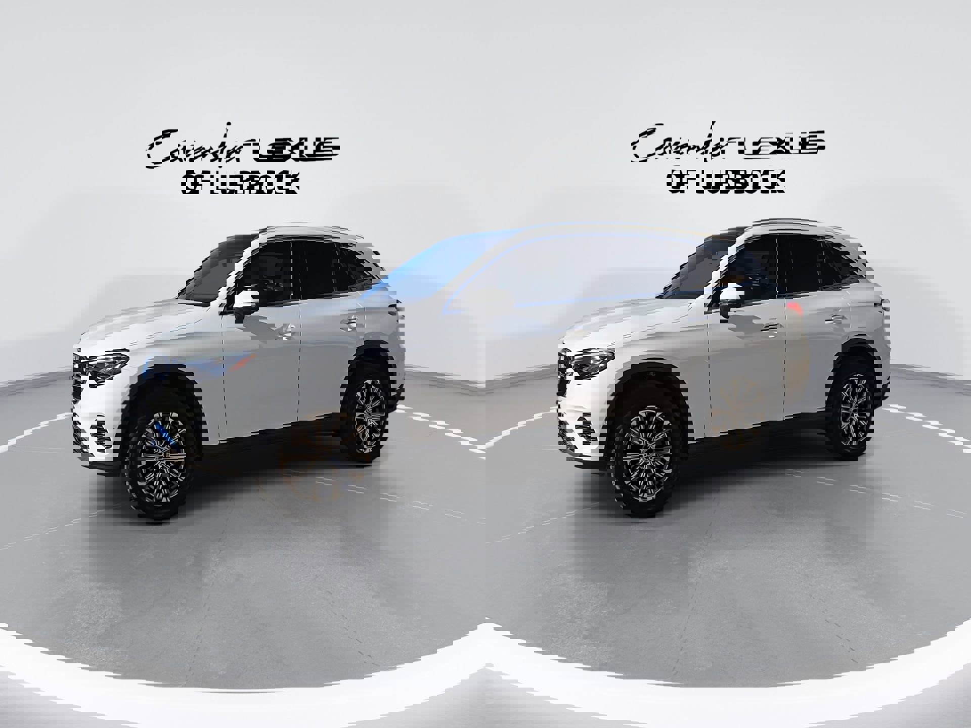 Used 2025 Mercedes-Benz GLC 300 GLC 300 4MATIC image 5