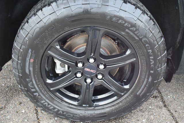 Used 2020 GMC Acadia AT4 image 49