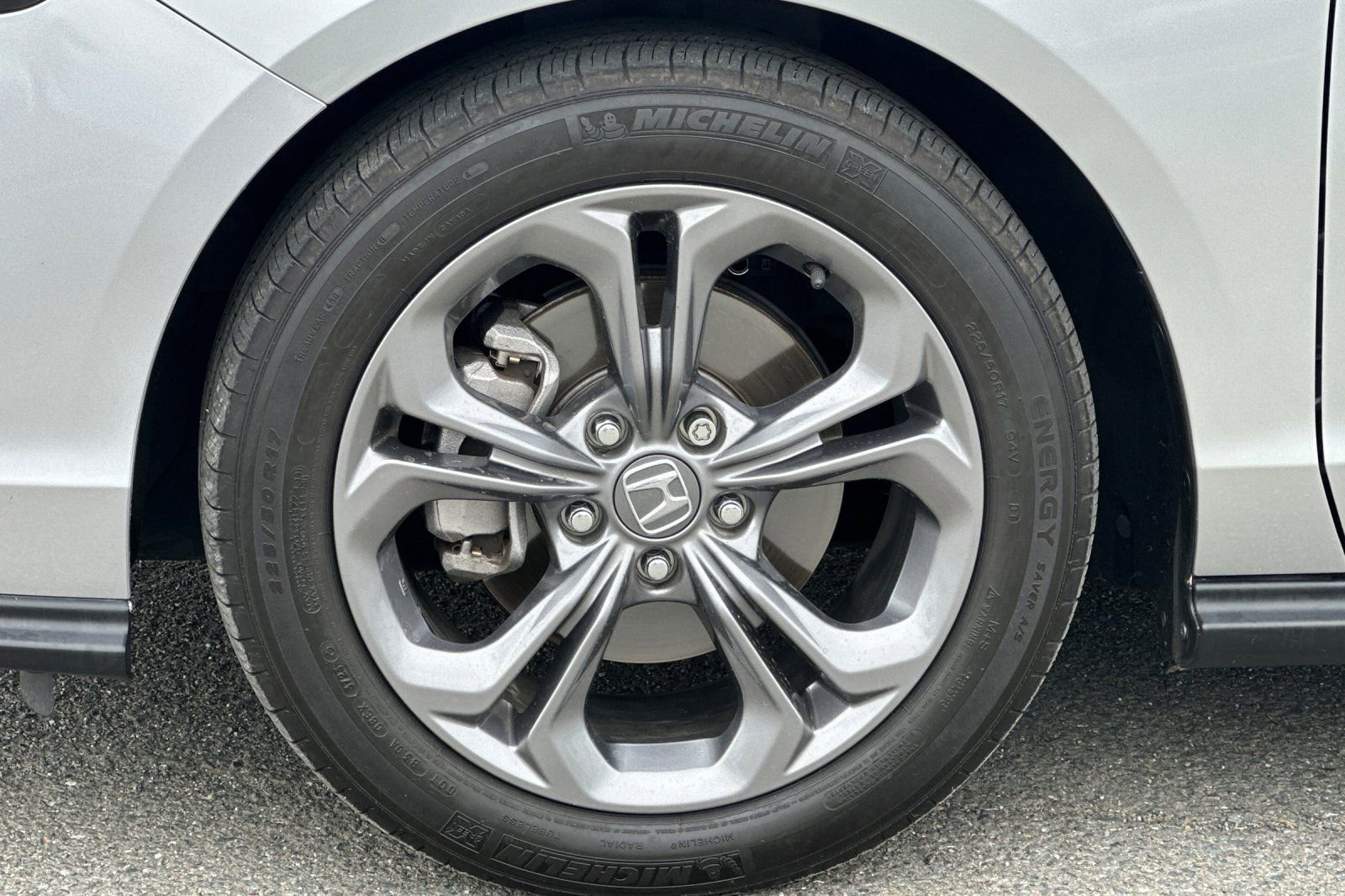 Used 2024 Honda Accord EX image 25