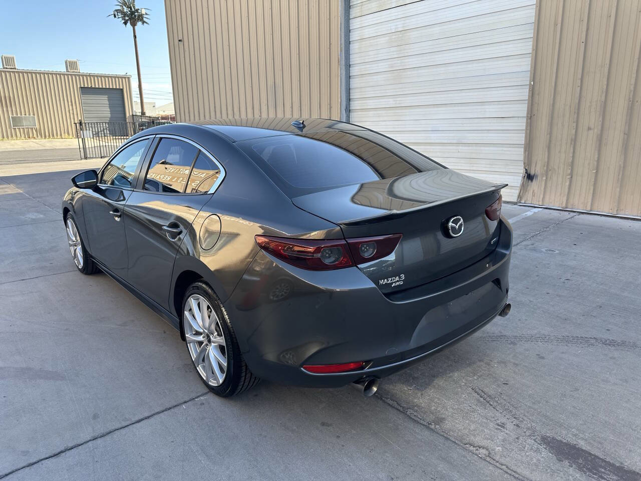 Used 2019 MAZDA MAZDA3 AWD Sedan w/ Preferred Package image 4