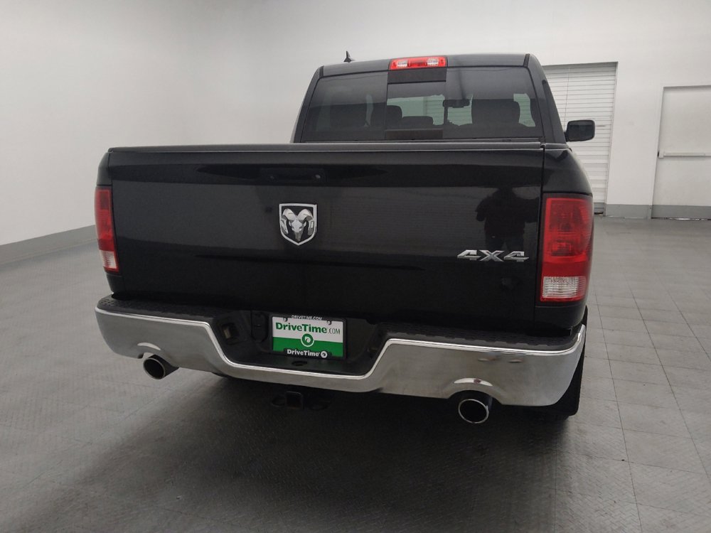 Used 2018 RAM 1500 SLT image 7