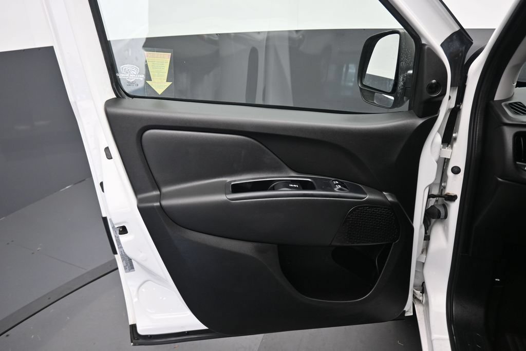 Used 2021 RAM ProMaster City Tradesman FWD image 9