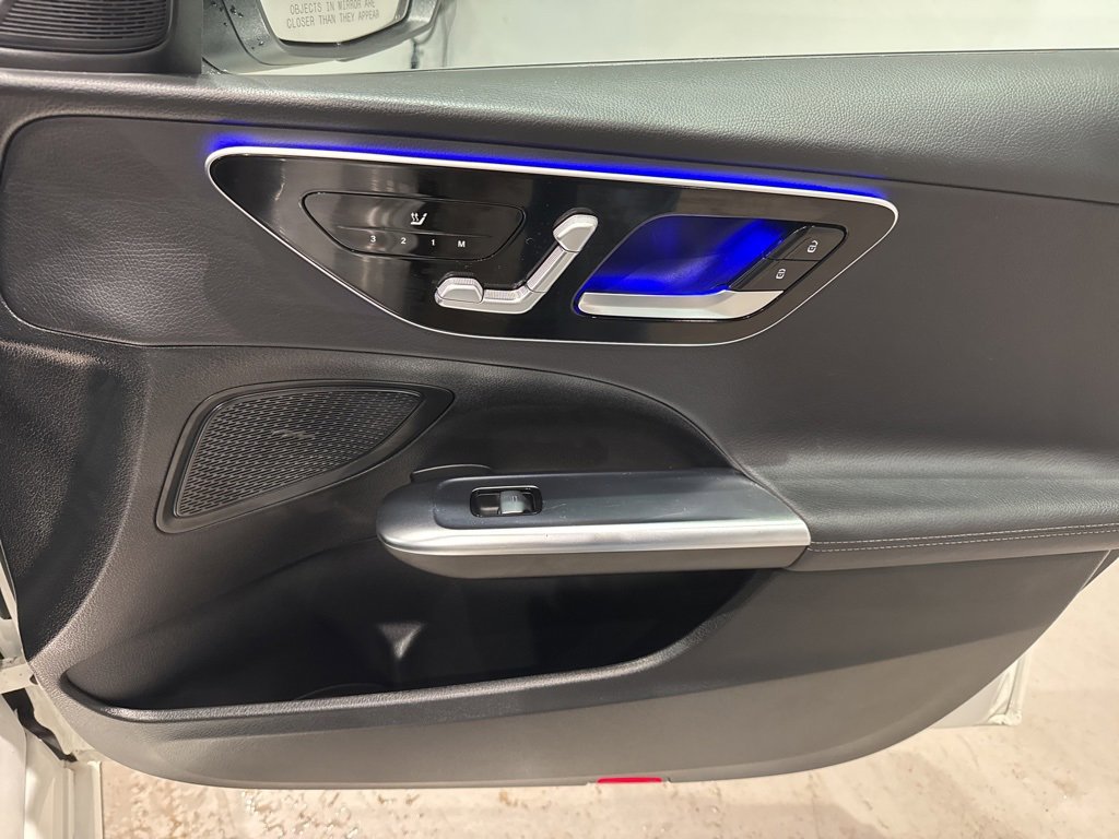 Used 2022 Mercedes-Benz C 300 4MATIC Sedan image 33