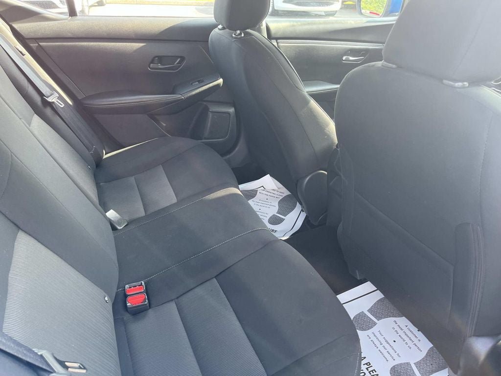 Used 2024 Nissan Sentra SV FWD image 18