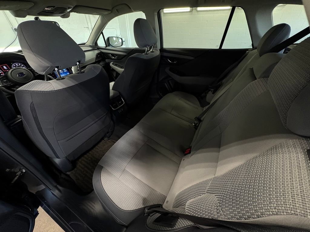 Used 2022 Subaru Outback Premium image 28