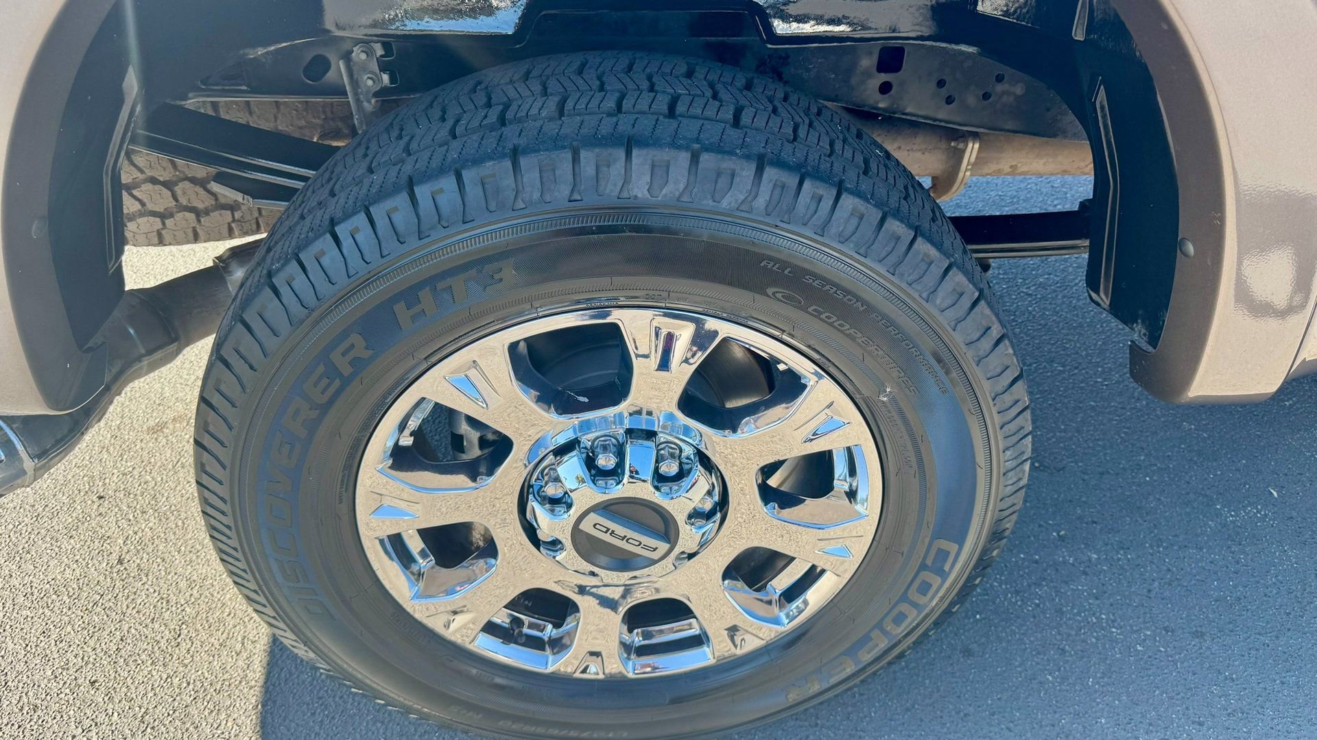 Certified 2021 Ford F250 Lariat w/ Lariat Ultimate Package image 8