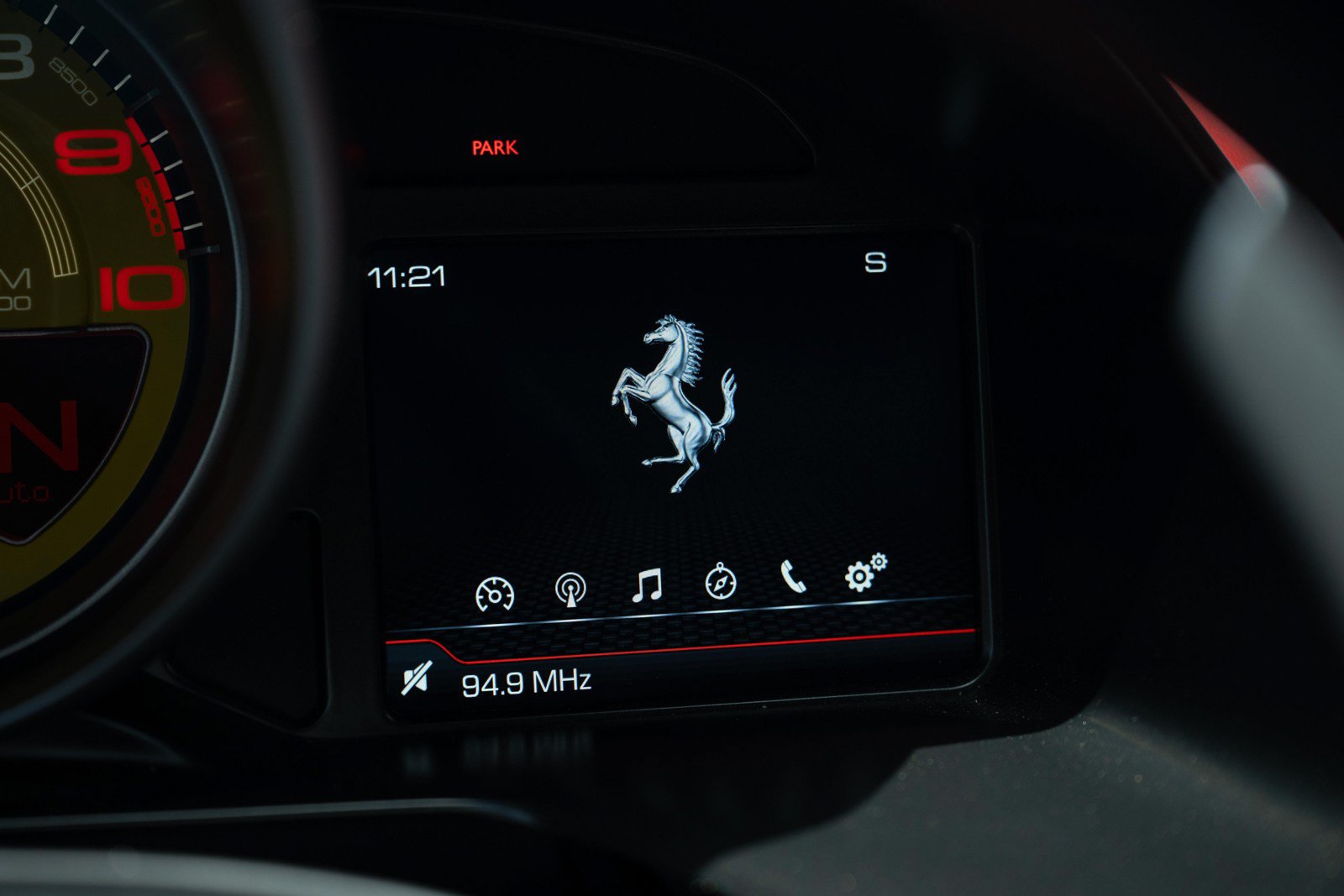 Used 2021 Ferrari 812 GTS RWD image 42