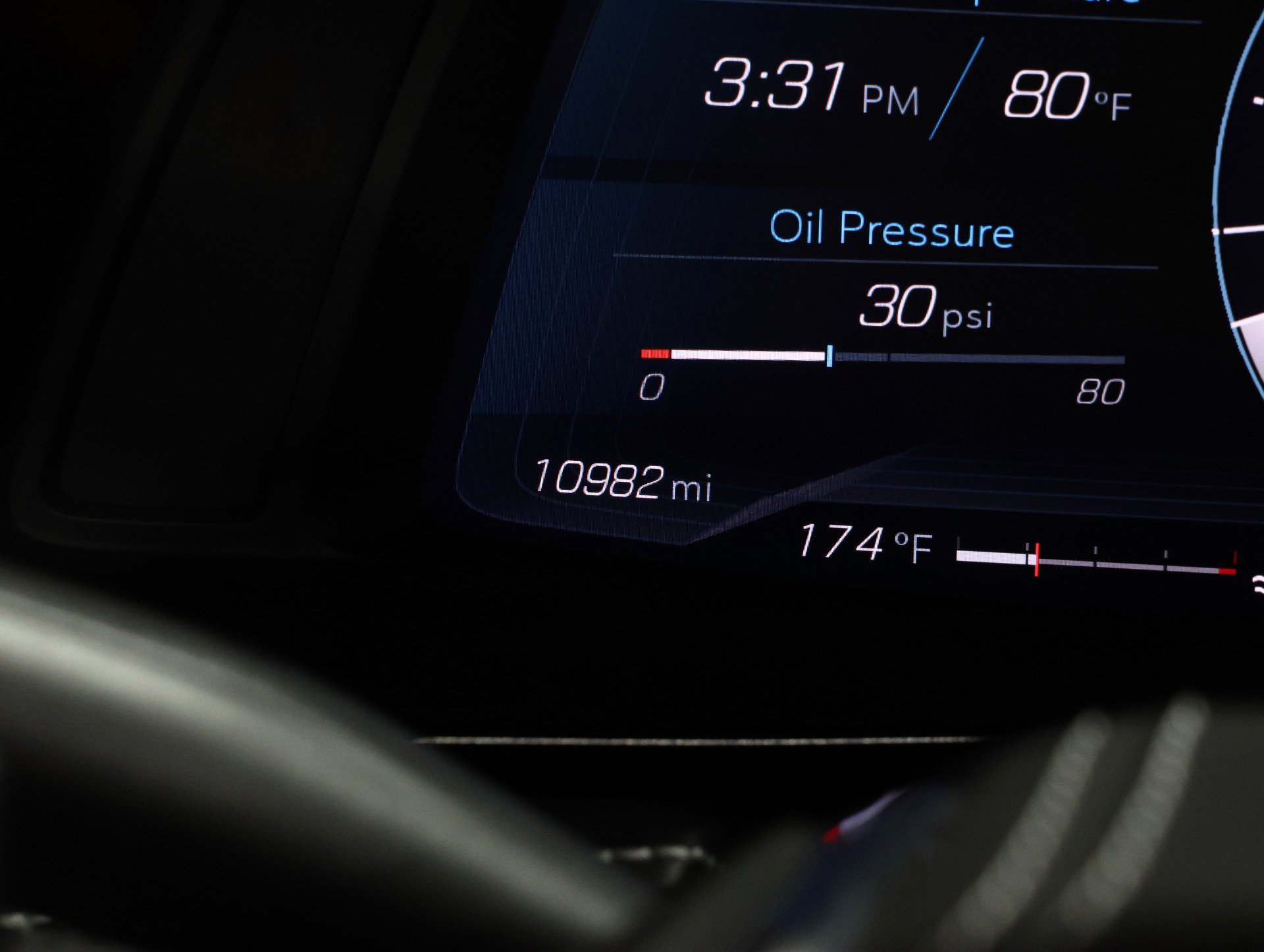 Used 2021 Chevrolet Corvette Stingray Premium Cpe w/ Z51 Performance Package image 84