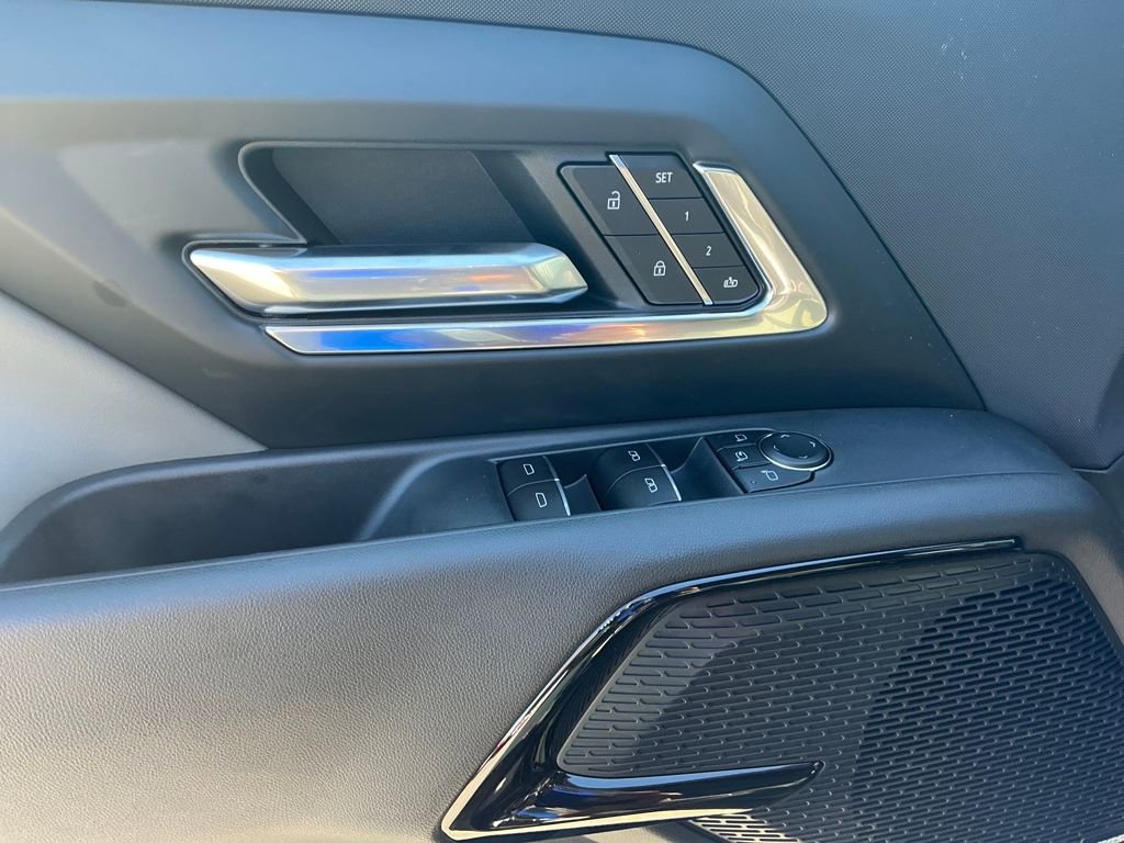 New 2026 Chevrolet Silverado EV Trail Boss w/ Premium Package image 11