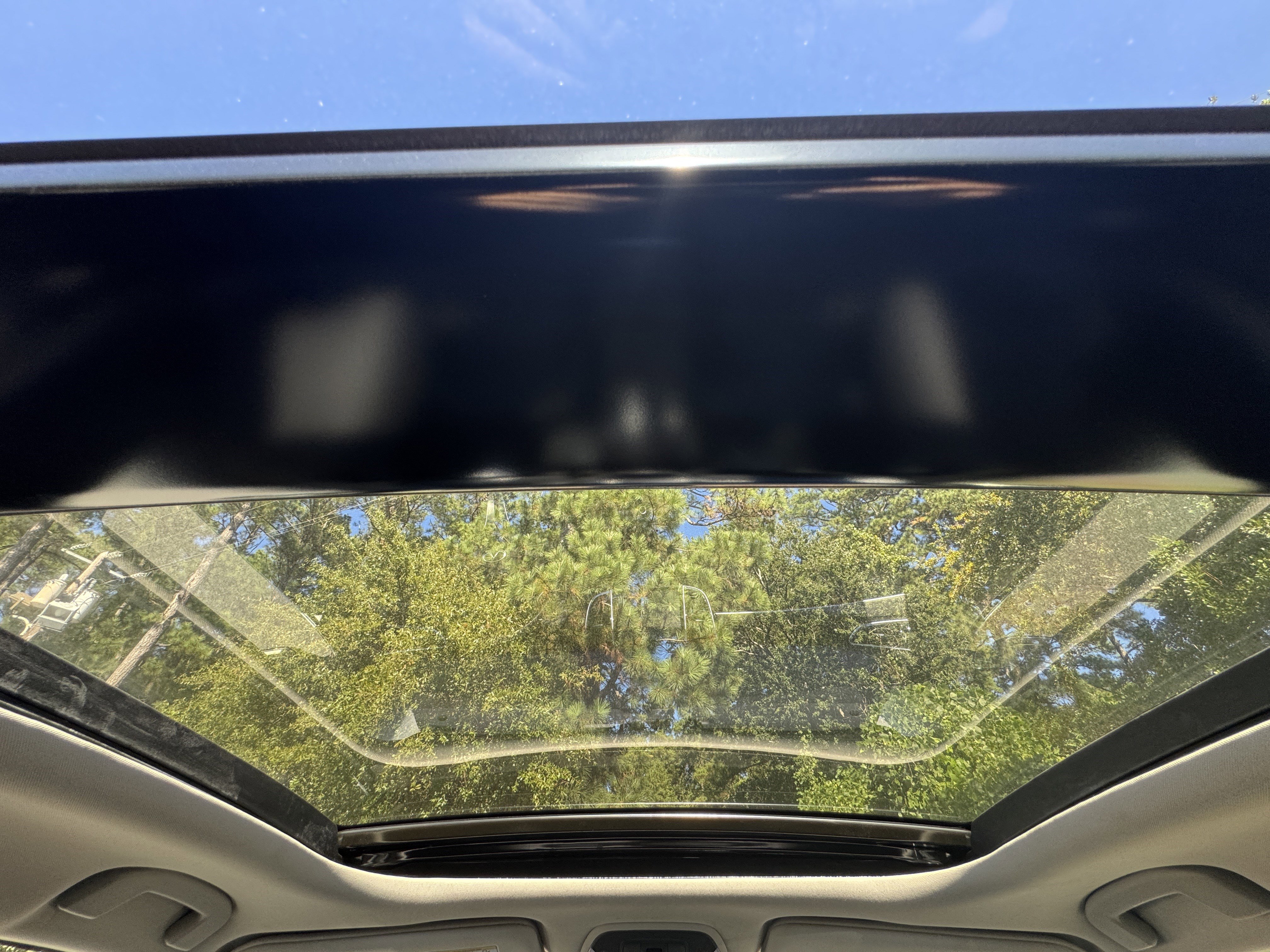 Used 2022 INFINITI QX50 Luxe w/ Cargo Package image 29