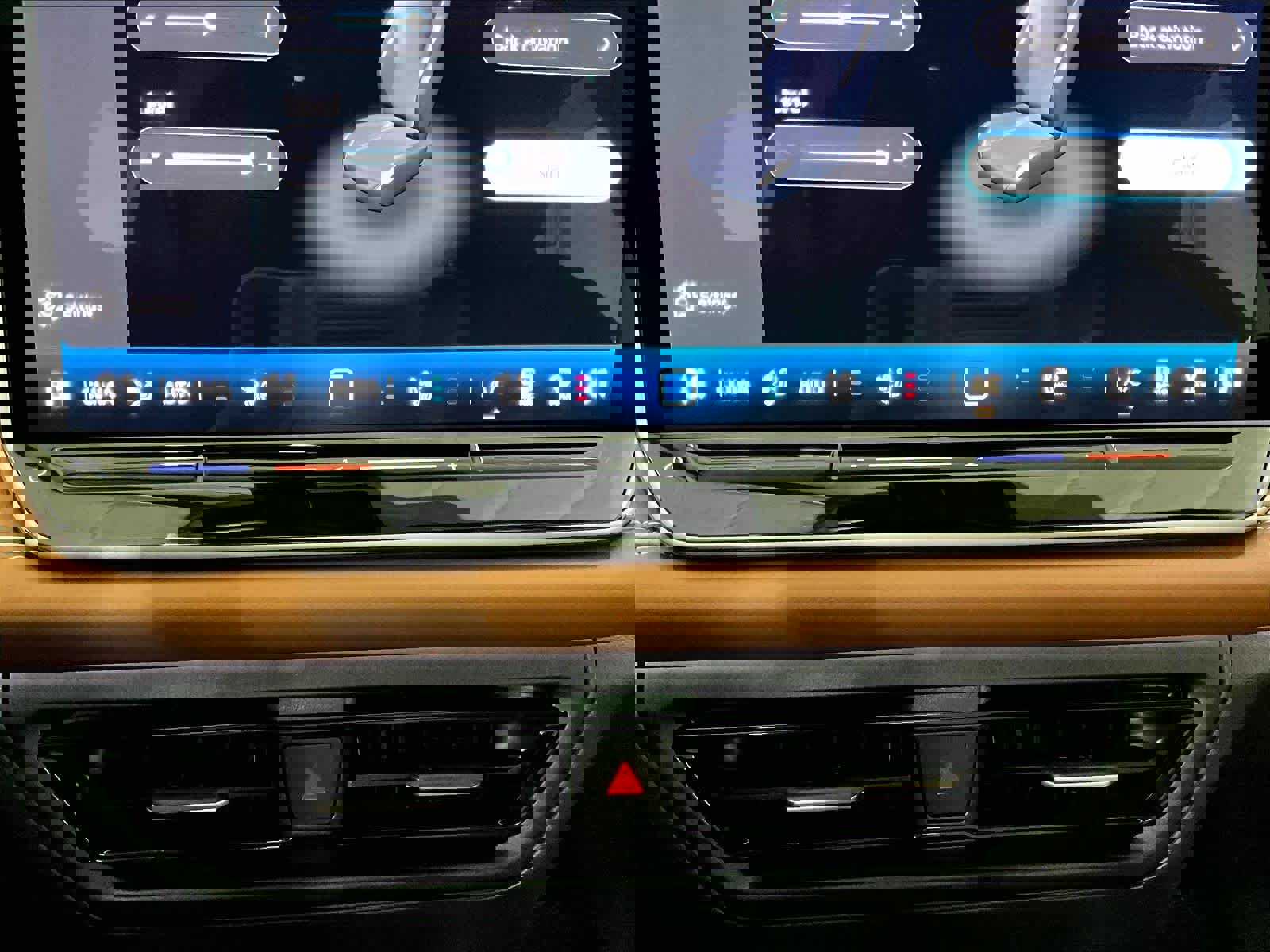 New 2026 Volkswagen Tiguan SEL R-Line image 21