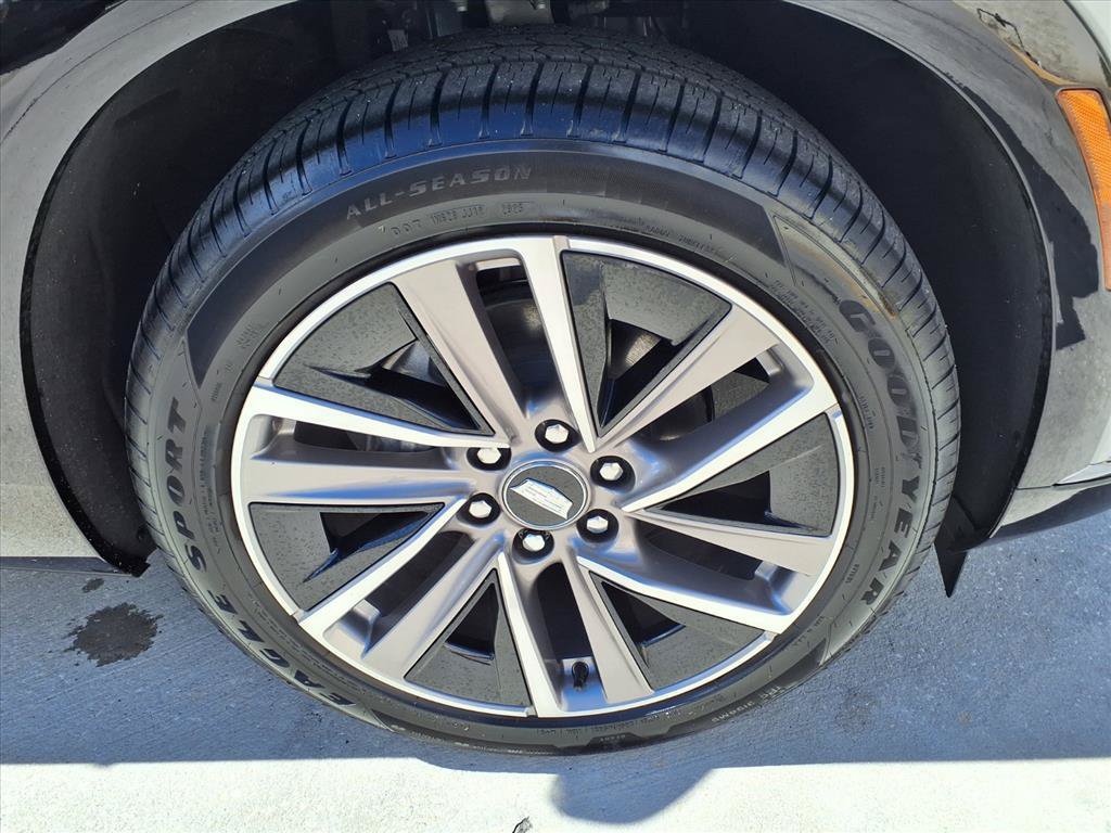 Certified 2026 Cadillac Vistiq Sport AWD/4WD image 7