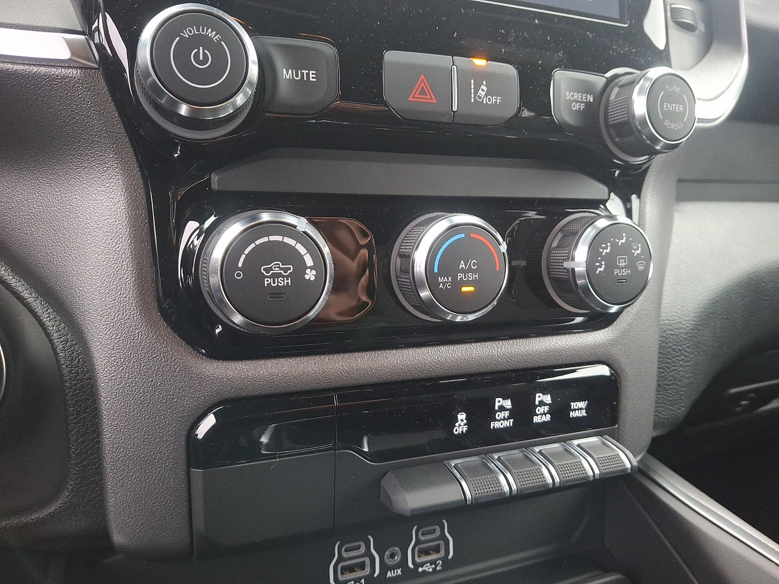 New 2026 RAM 1500 Tradesman image 12