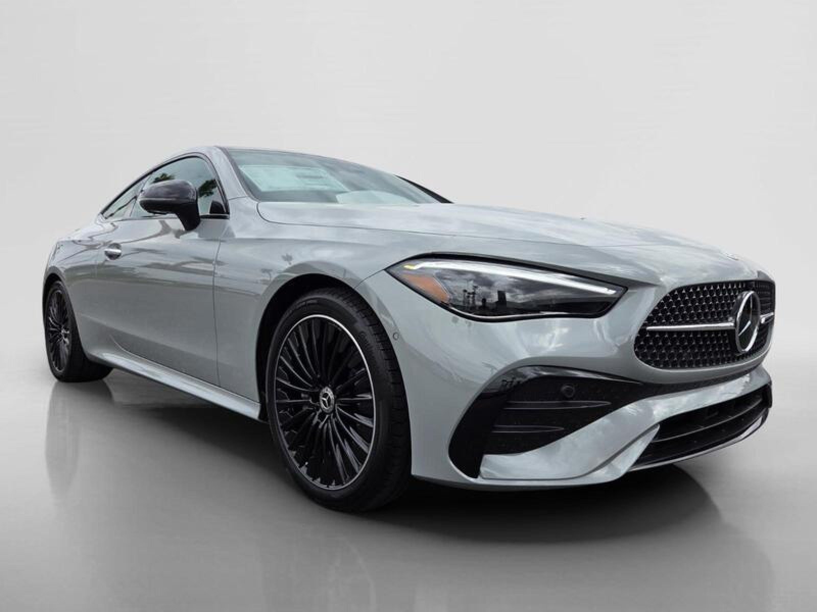 New 2026 Mercedes-Benz CLE 300 4MATIC Coupe image 7
