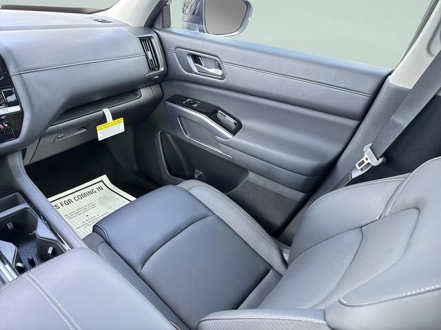 New 2026 Nissan Pathfinder SL FWD image 25