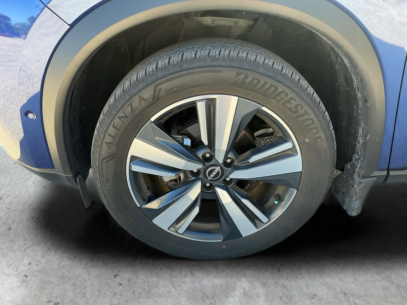 Used 2023 Nissan Rogue Platinum w/ Platinum Premium Package FWD image 18