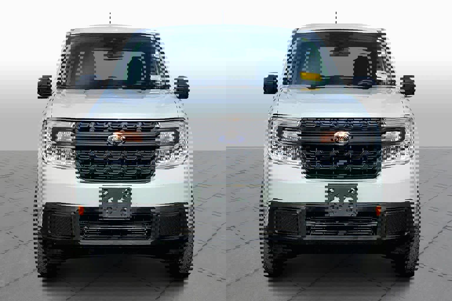 Used 2023 Ford Maverick XL image 4