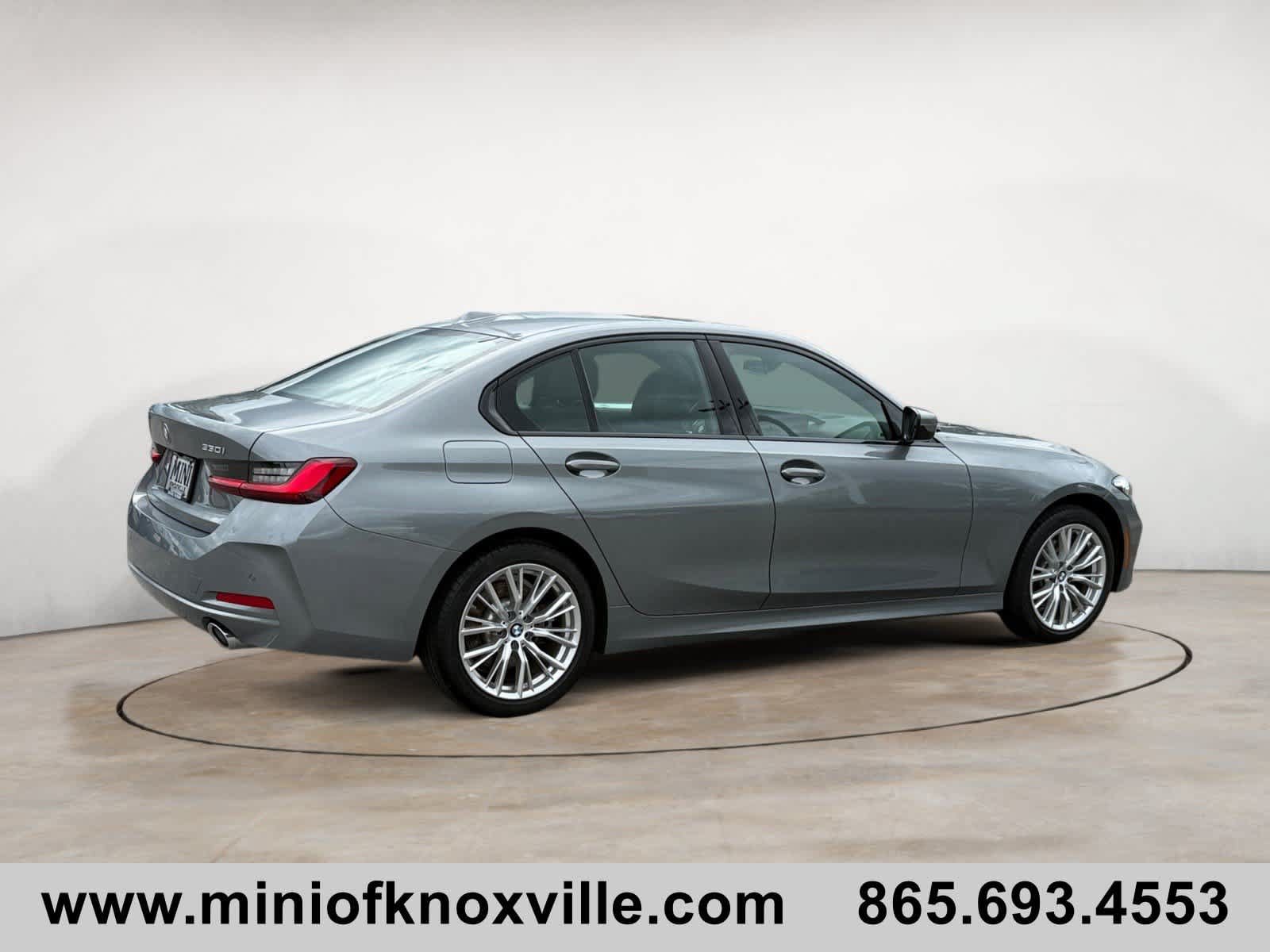 Used 2023 BMW 330i xDrive Sedan w/ Premium Package AWD/4WD image 3
