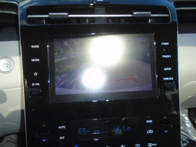 Used 2023 Hyundai Tucson SEL w/ Convenience Package image 12