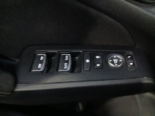 Used 2023 Honda Civic Sport image 32