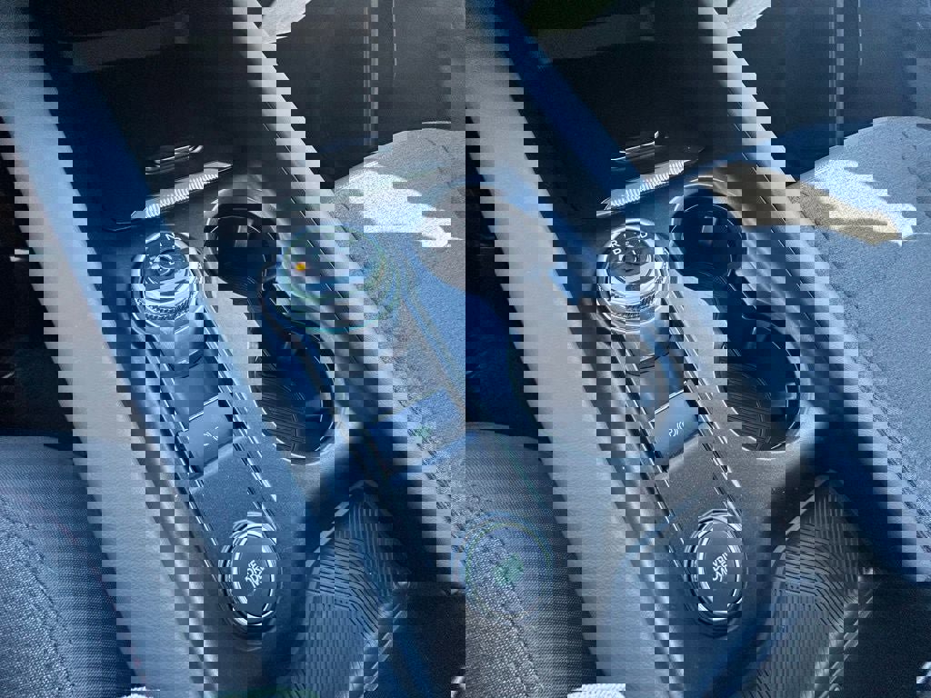 Used 2025 Ford Explorer Active image 20