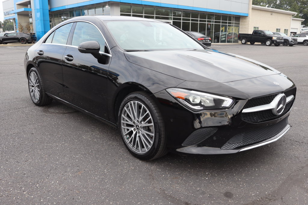 Used 2021 Mercedes-Benz CLA 250 4MATIC image 2