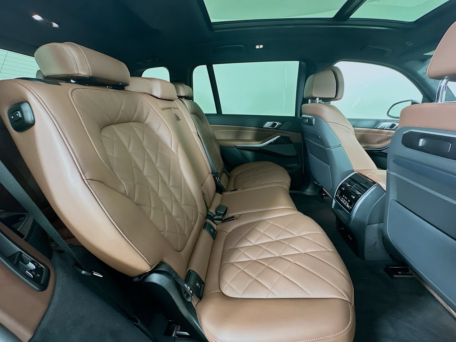 New 2027 BMW X7 xDrive40i w/ M Sport Package AWD/4WD image 41