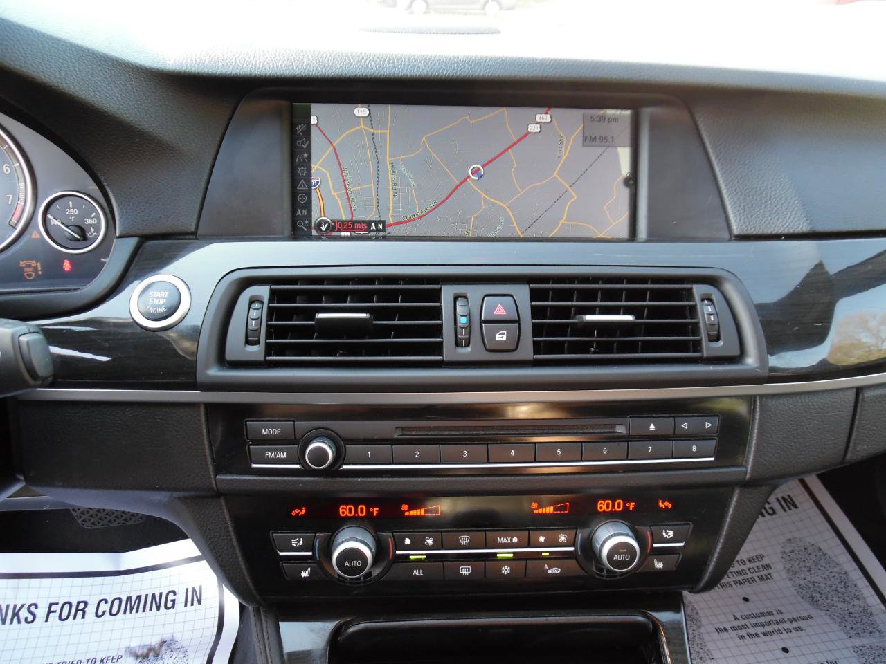 Used 2012 BMW 550i xDrive Sedan image 15