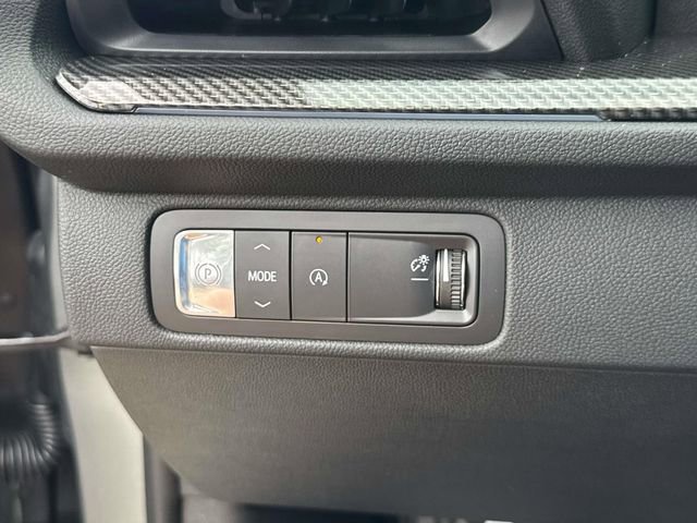 New 2026 Chevrolet Traverse High Country FWD image 24