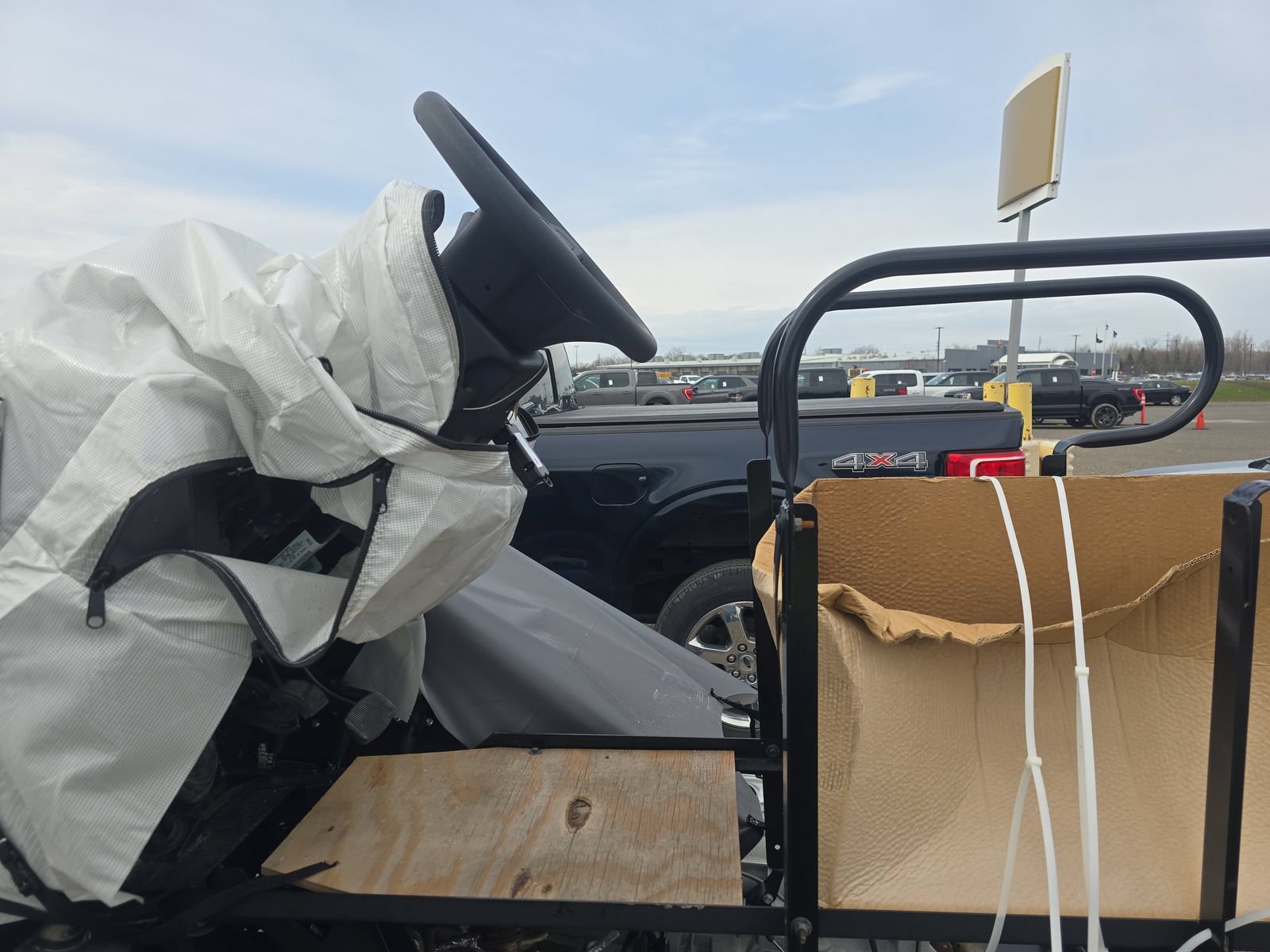 Used 2027 Ford E-450 and Econoline 450 Super Duty w/ Gaseous Engine Prep Package RWD image 3