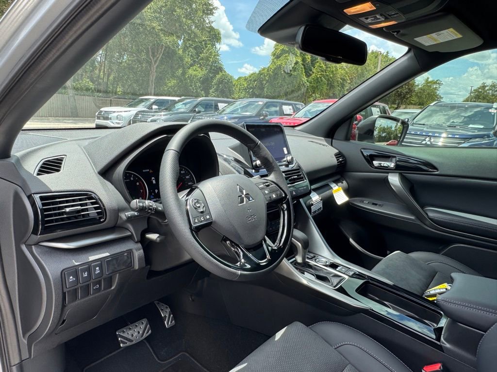 New 2025 Mitsubishi Eclipse Cross Black Edition image 28