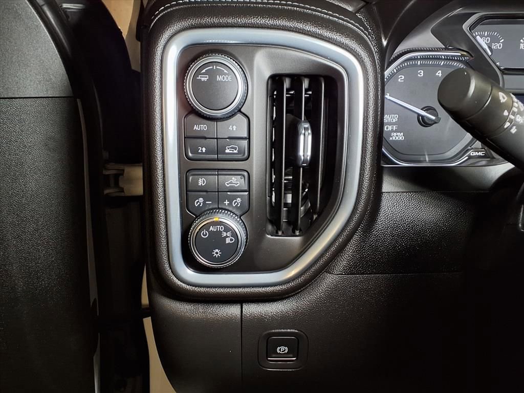 Used 2021 GMC Sierra 1500 Elevation w/ LPO, Elevation Black Package image 19