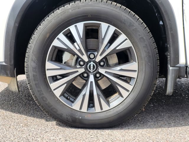 Certified 2023 Nissan Rogue SV w/ SV Premium B Package image 7