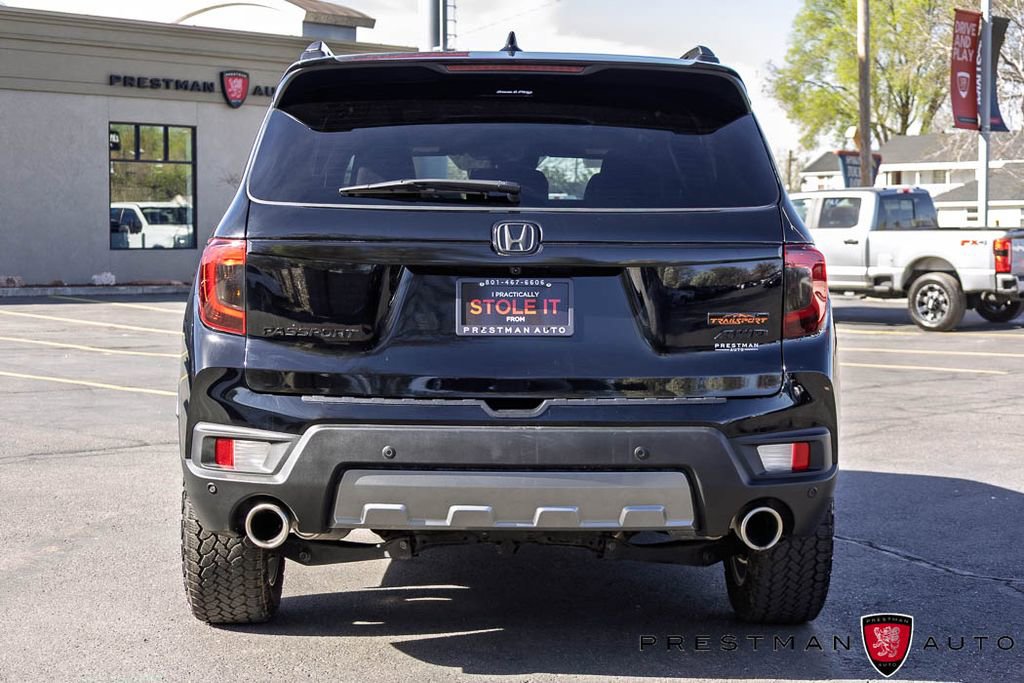 Used 2025 Honda Passport TrailSport image 17