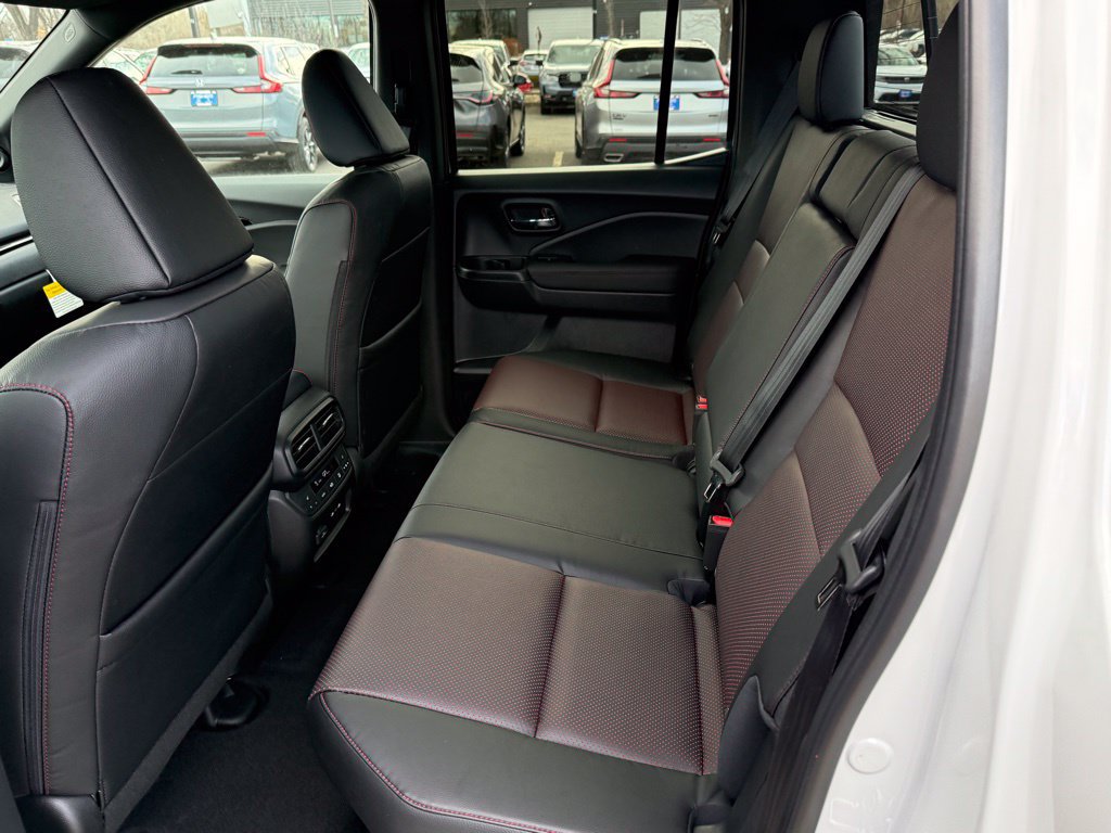 New 2026 Honda Ridgeline Black Edition image 15