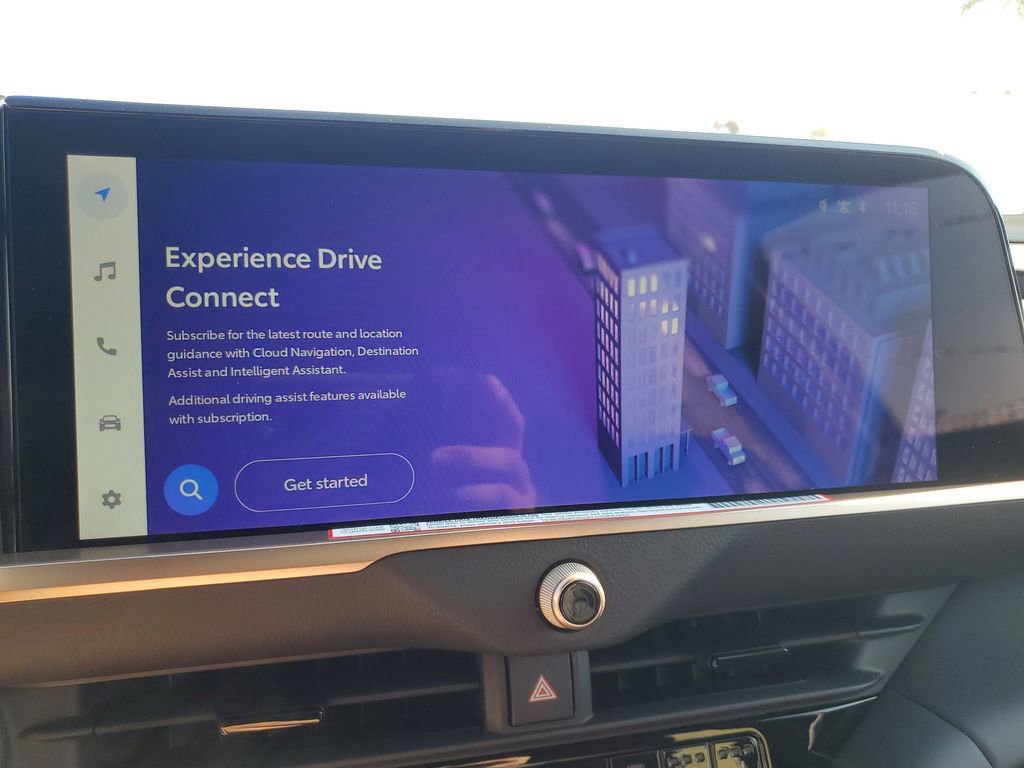 New 2025 Toyota Crown Signia image 21