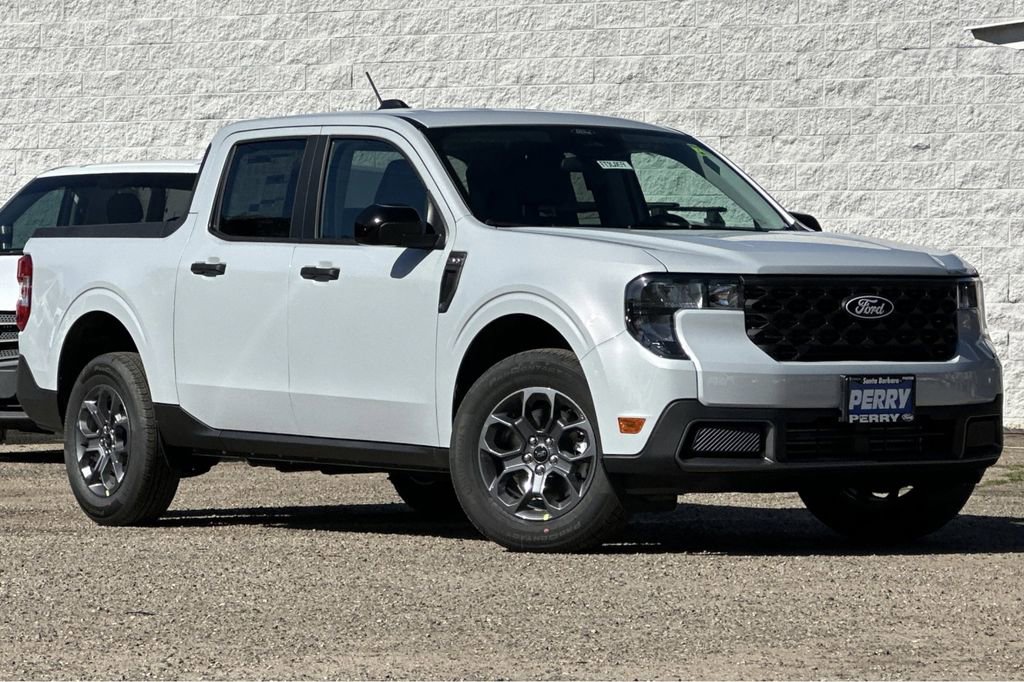 New 2026 Ford Maverick XLT w/ XLT Luxury Package