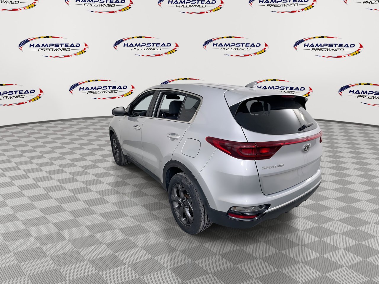 Used 2022 Kia Sportage LX image 6