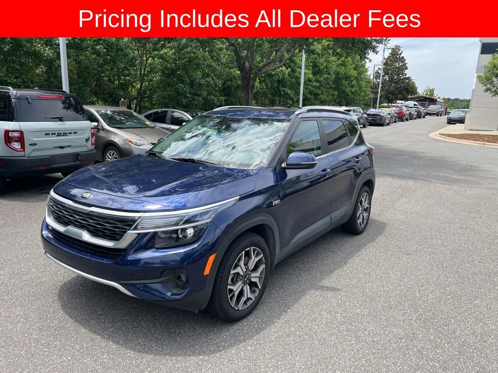 Used 2021 Kia Seltos EX AWD/4WD image 3