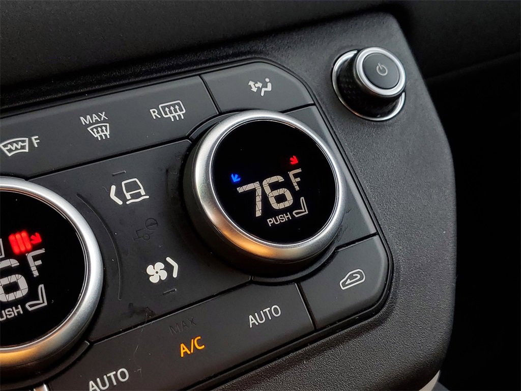 Used 2023 Land Rover Defender 110 S image 25