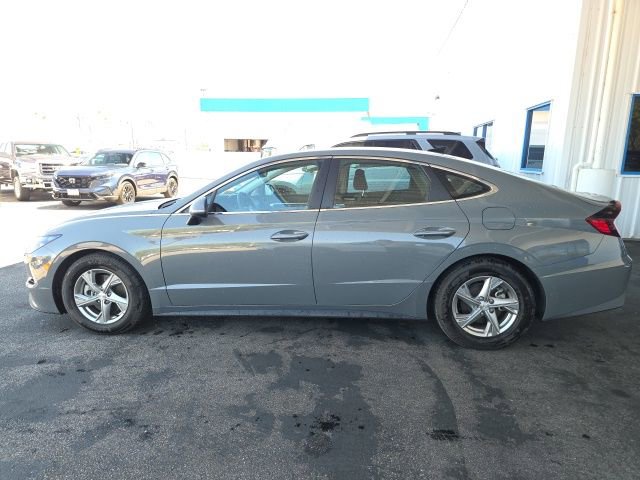Used 2023 Hyundai Sonata SE w/ Preferred Accessory Package FWD image 14