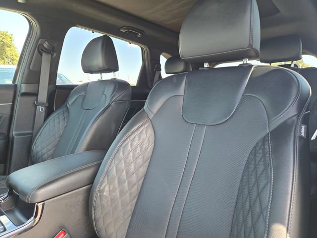 Certified 2026 Kia Sorento SX Prestige AWD/4WD image 13