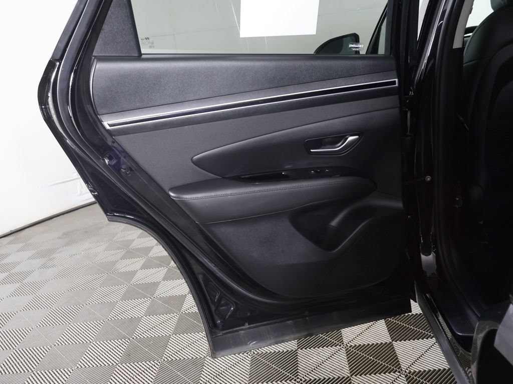 Used 2024 Hyundai Tucson Limited AWD/4WD image 28