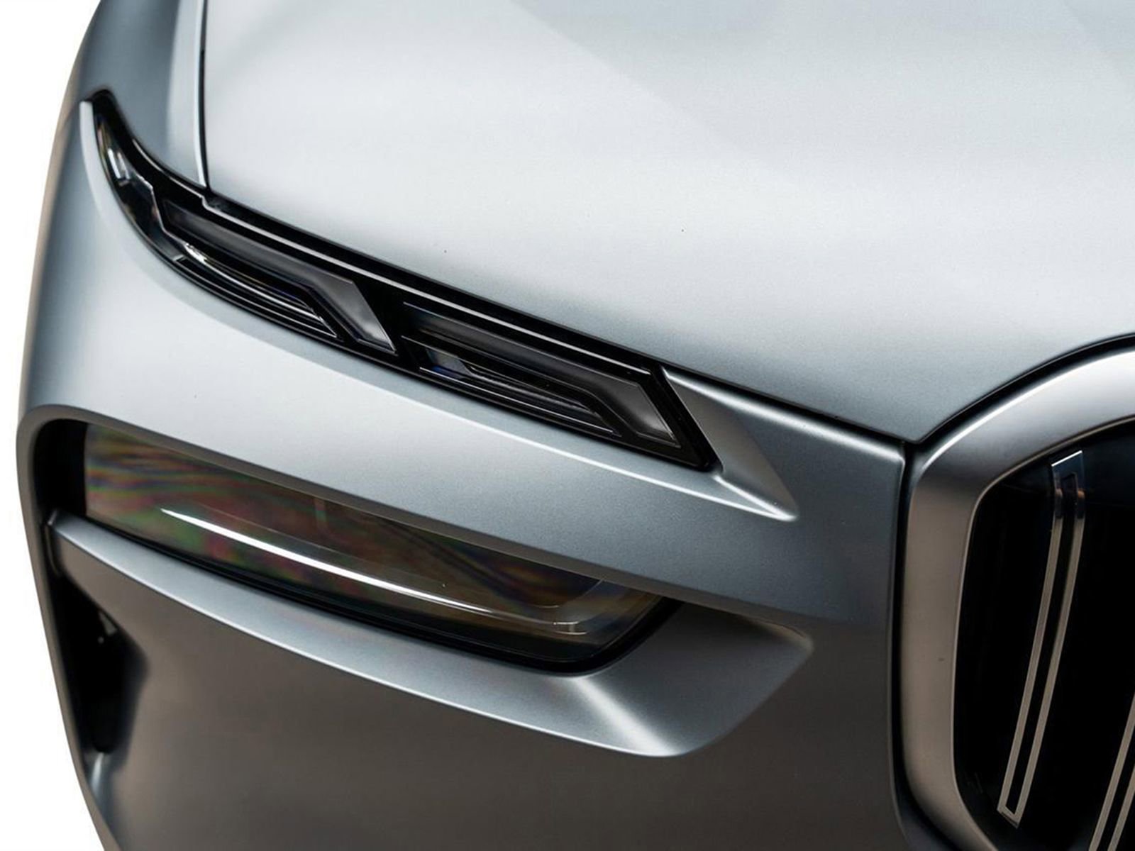 Used 2023 BMW X7 xDrive40i w/ Premium Package image 8