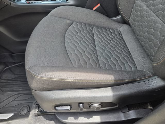 Used 2020 Chevrolet Equinox LT FWD image 24
