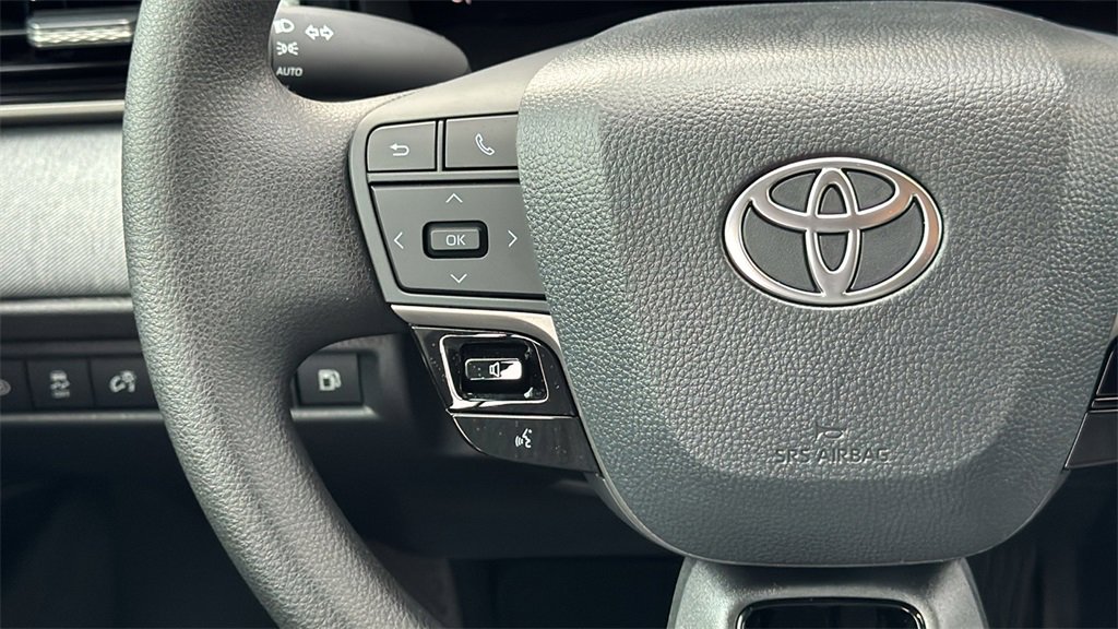 New 2026 Toyota Camry LE image 27