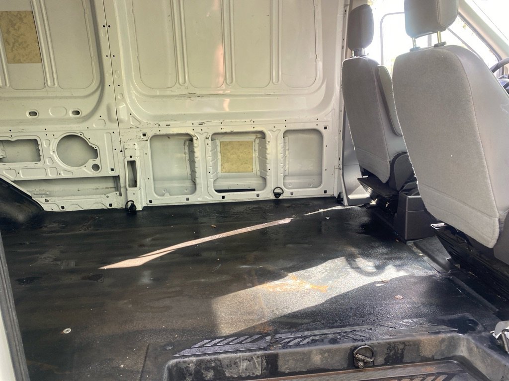 Used 2015 Ford Transit 250 148 High Roof RWD image 17